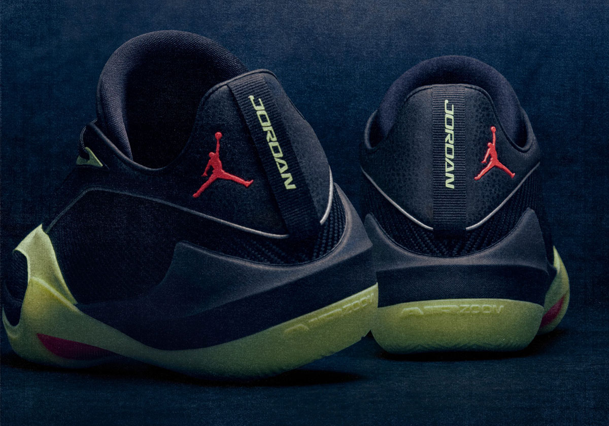 Jordan Triangle "Black Barely Volt"