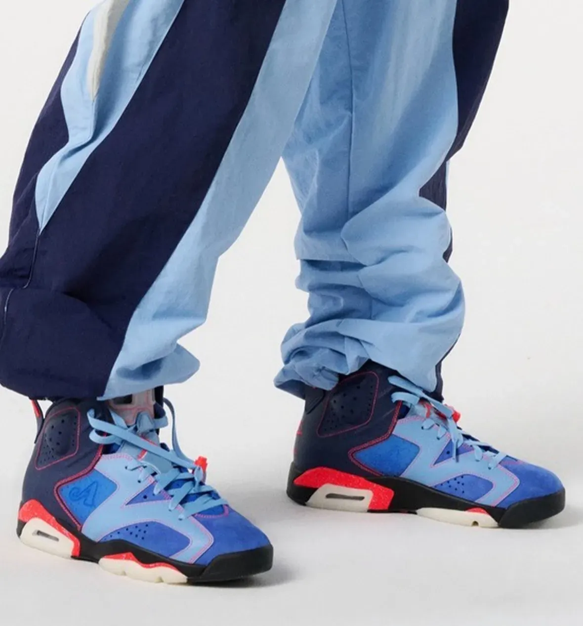 Air Jordan 6 Awake NY MIDNIGHT NAVY